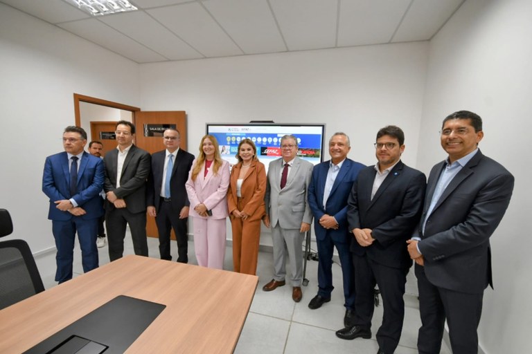 Governador inaugura prédio que vai abrigar nova sede da PGE-PB e de outras Secretarias da área gestão fiscal do Estado