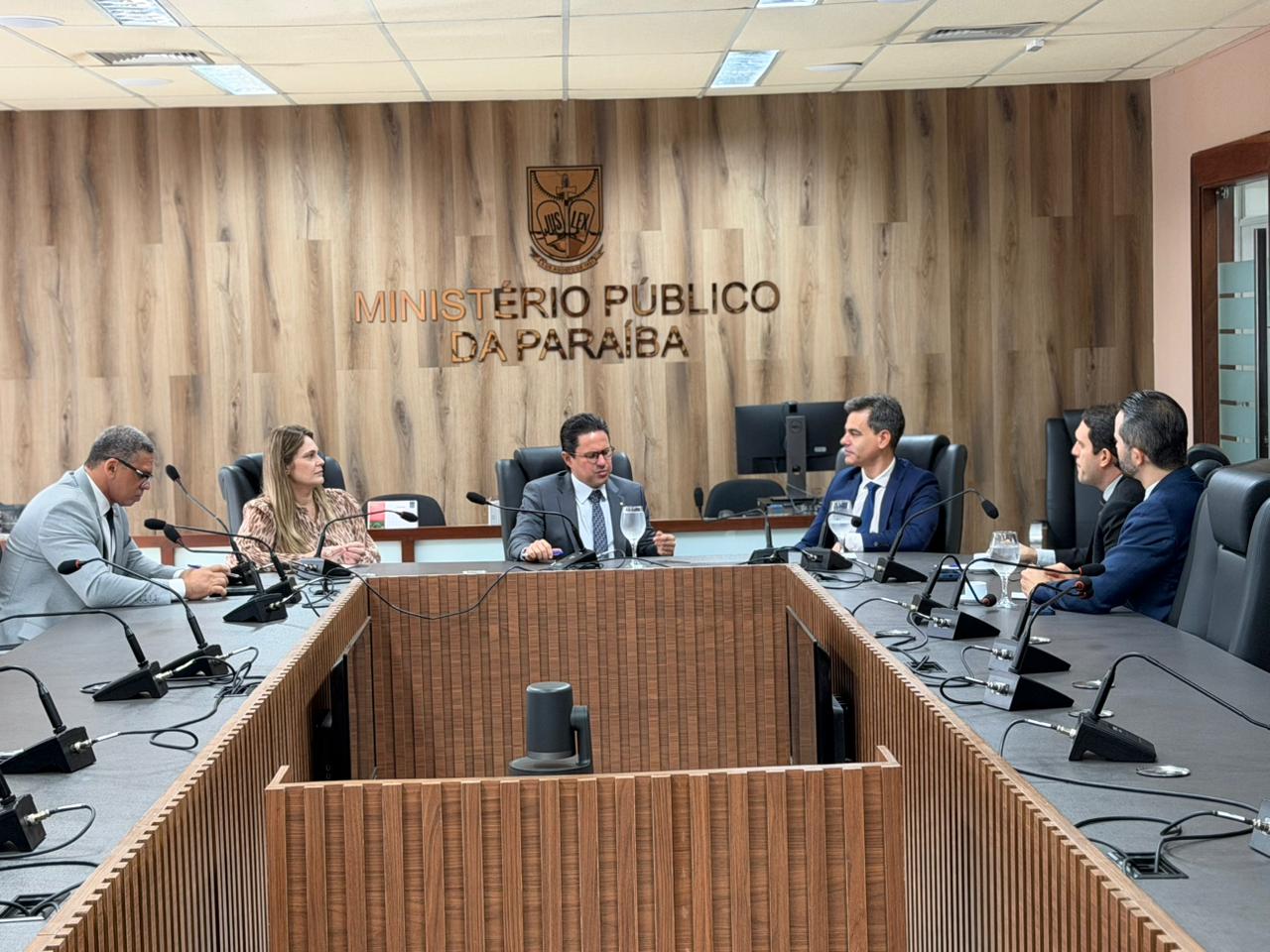 PGE-PB e MPPB fortalecem atuação conjunta no combate aos crimes tributários