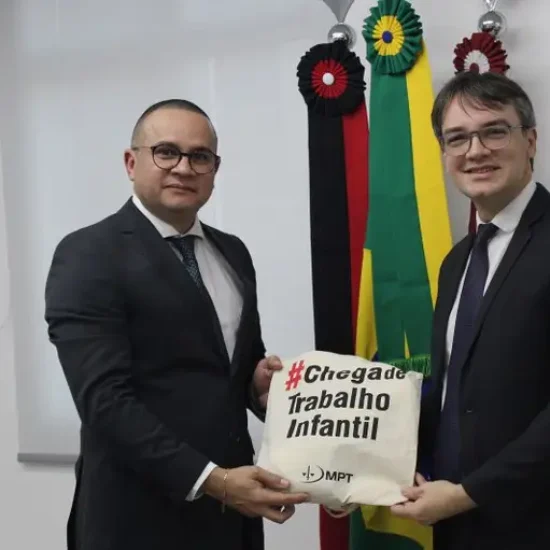 Procurador-Geral do Estado se reúne com Procurador-Chefe do Ministério Público do Trabalho na Paraíba