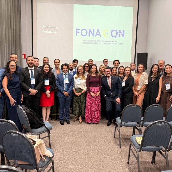 Procurador da PGE-PB participa de reunião do Fonacon durante encontro nacional em Aracaju