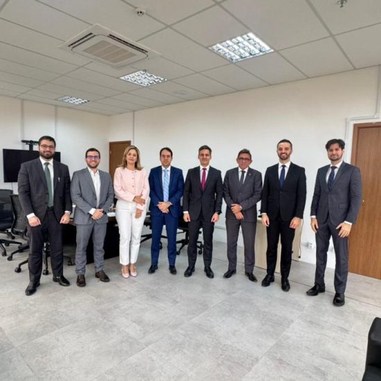 Comissão de Advocacia Pública da OAB-PB realiza visita institucional à PGE-PB e convida Procurador-Geral para abertura de simpósio